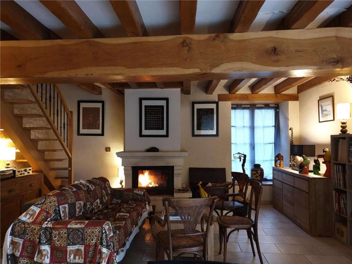 Verneuil-le-Chateau La Tour Du Raygnier Bed & Breakfast エクステリア 写真