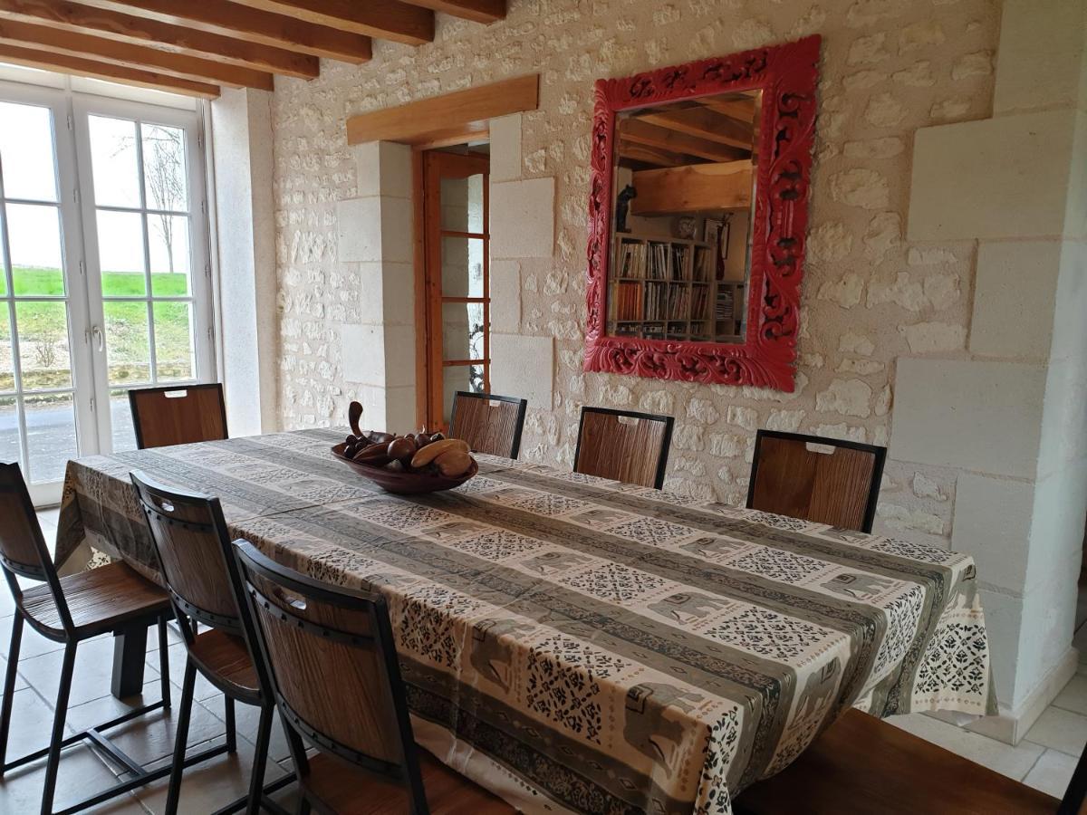 Verneuil-le-Chateau La Tour Du Raygnier Bed & Breakfast エクステリア 写真